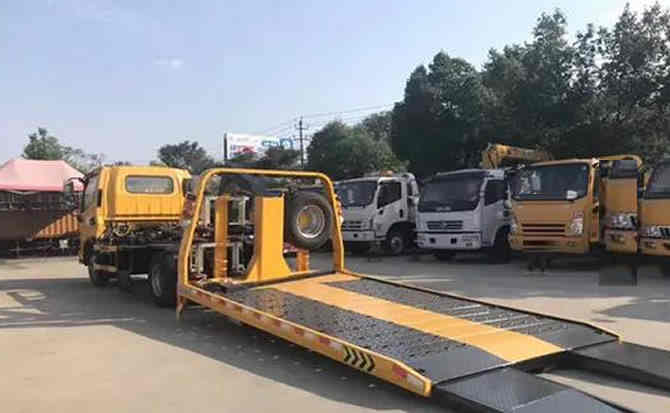万源汽车中途维修案例